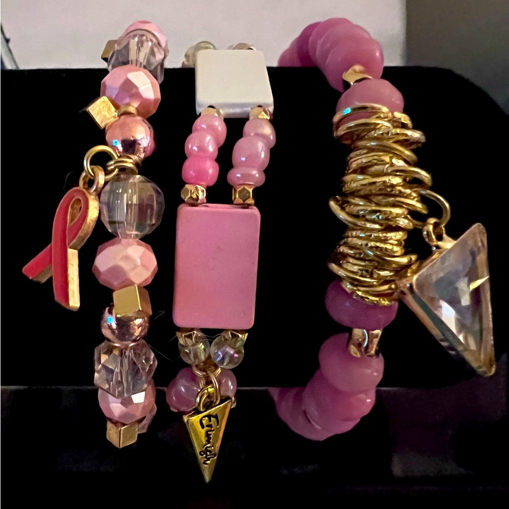 ⚜️Erimish Breast cancer awareness bracelets